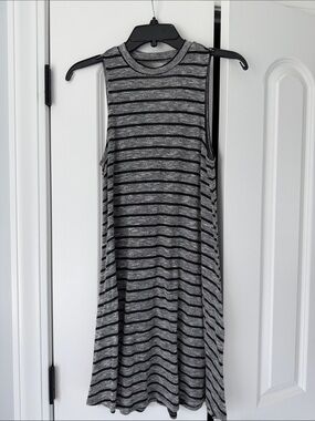 Love, Fire Sleeveless Dress- Black/Gray- Women M